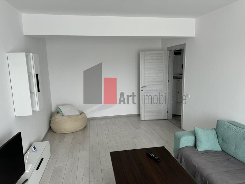 Aparatorii Patriei- Apartament cu 2 camere de inchiriat- cu centrala+ loc parcare